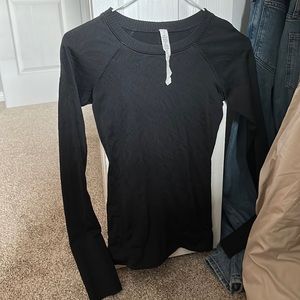 Lululemon Long Sleeve Top